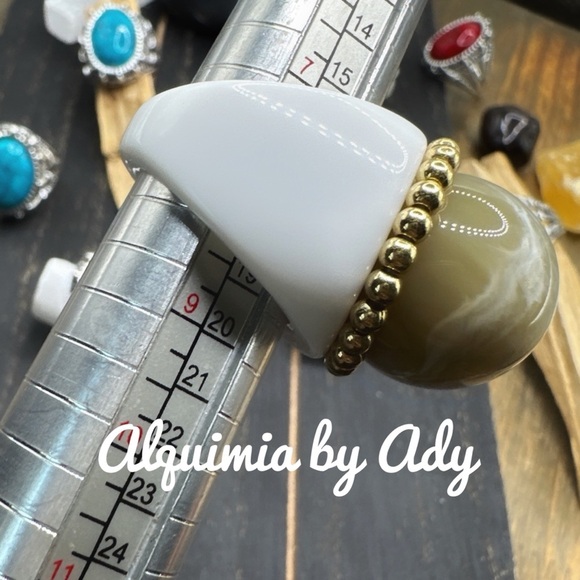 Alquimia by Ady White and Gold Ring - Picture 3 of 3